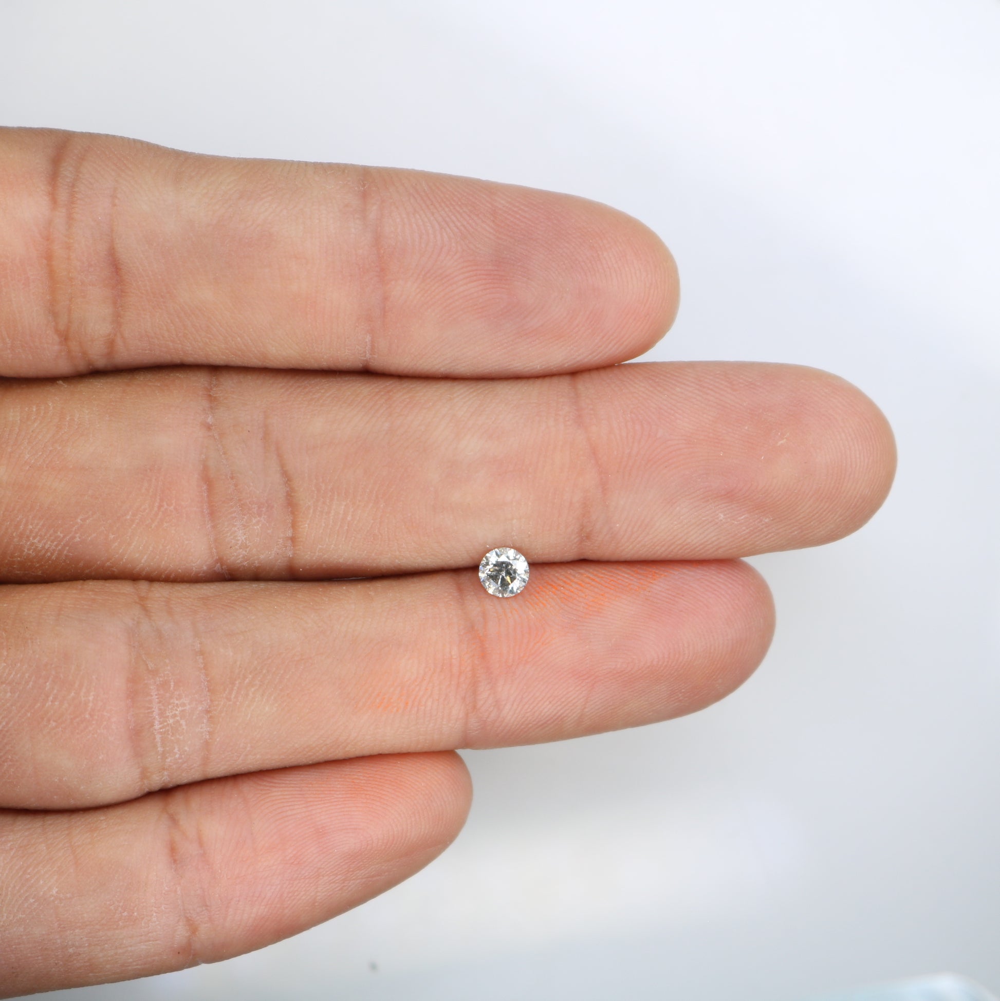 0.31 CT Natural Loose Round Brilliant Cut Salt and Pepper Diamond – Perfect for Galaxy Rings | Unique Salt and Pepper Round Diamond - JayKrishna Diamond