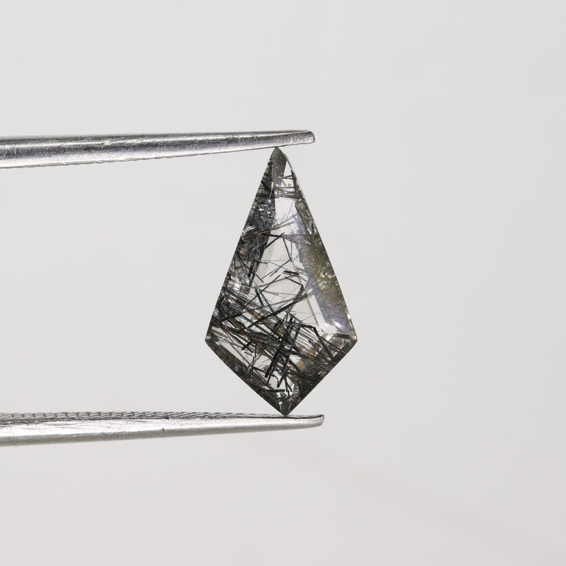 1.21 CT 6.70 MM Black Rutile Kite Shape Loose Gemstone For Wedding Ring - JayKrishna Diamond