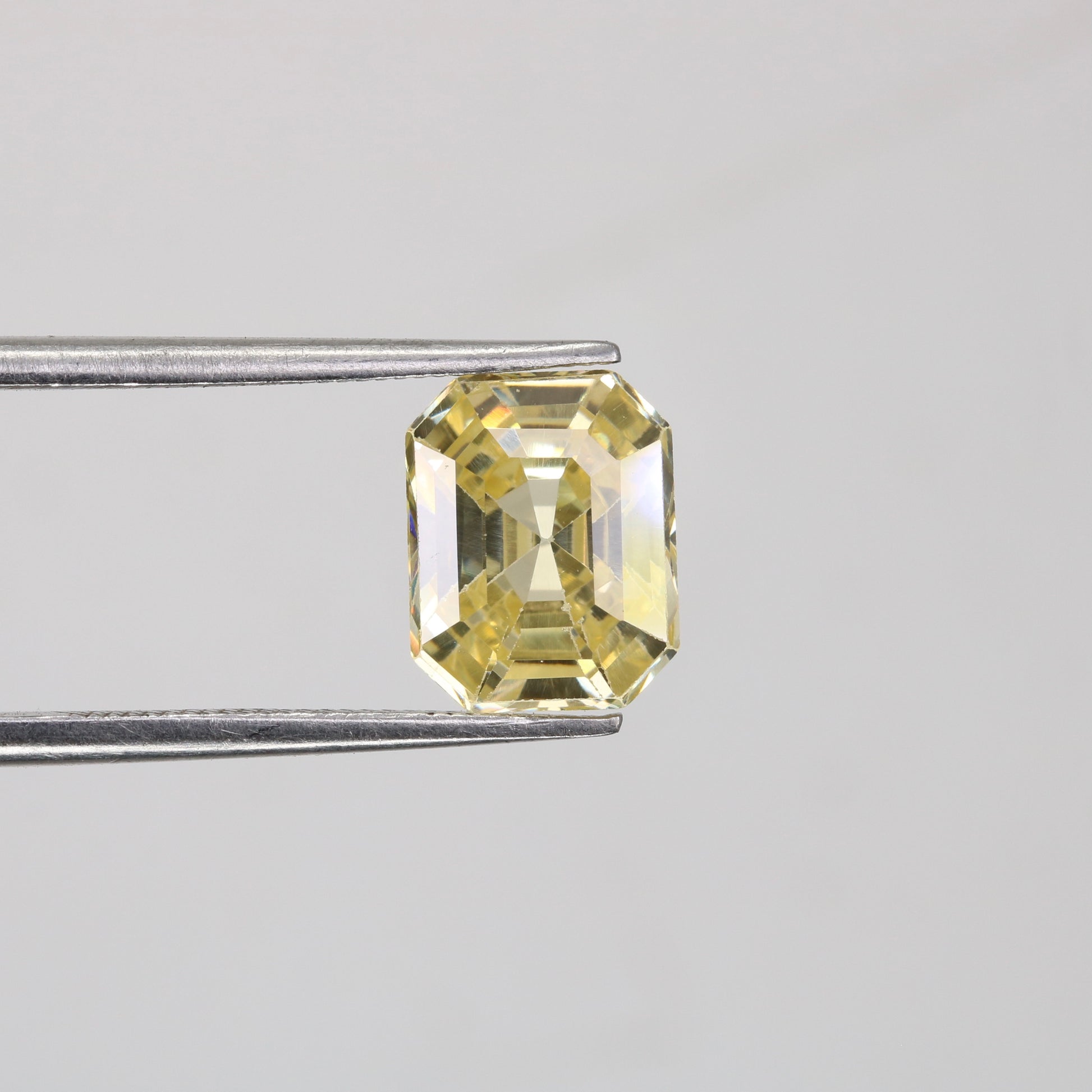 4.26 CT 7.00 MM Emerald Shape Yellow Citrine Loose Gemstone For Wedding Ring - JayKrishna Diamond