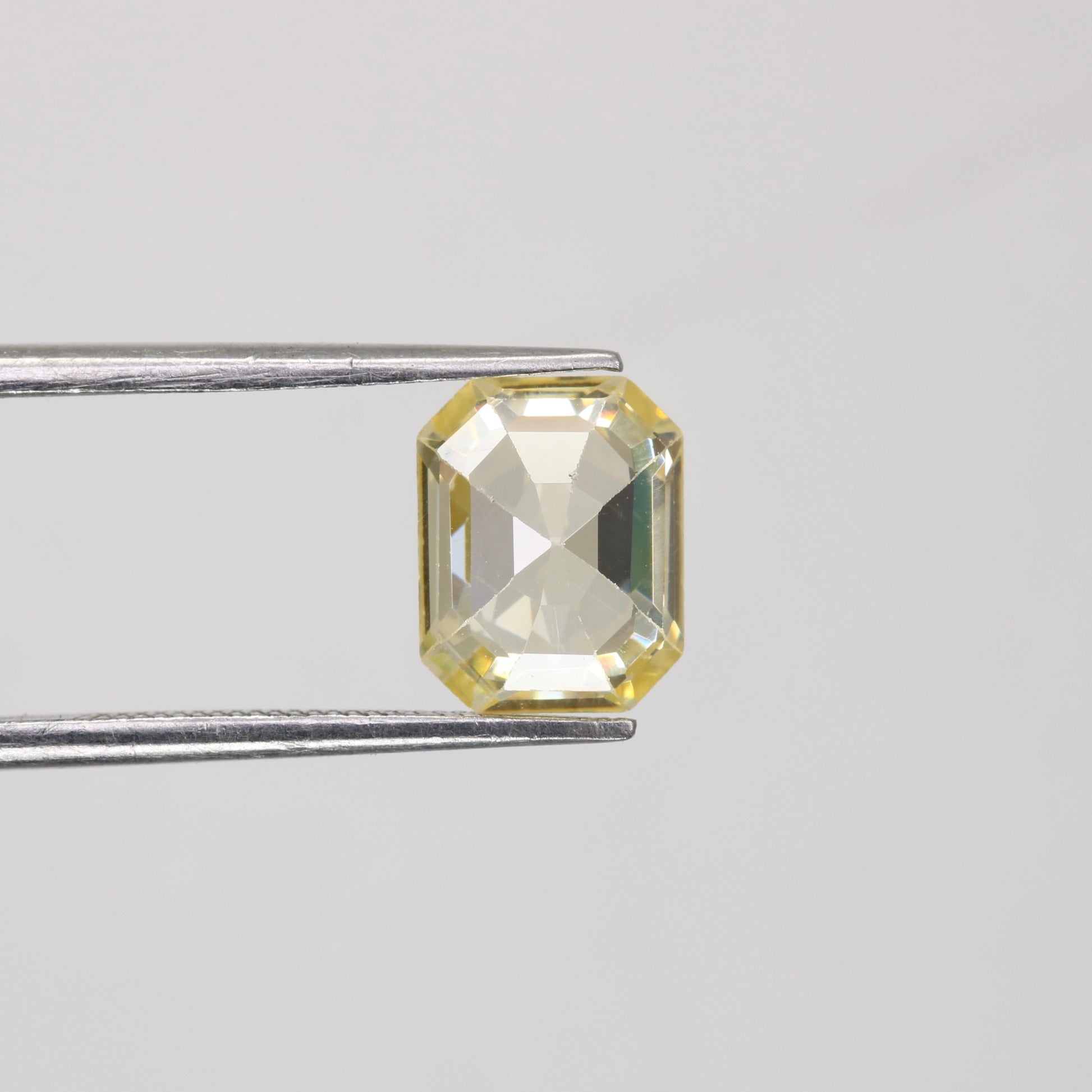 4.26 CT 7.00 MM Emerald Shape Yellow Citrine Loose Gemstone For Wedding Ring - JayKrishna Diamond